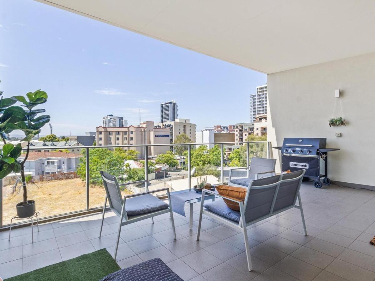 2Bdrm Skyline Views - Prime For River, Waca, Optus Stadium Perth Luaran gambar